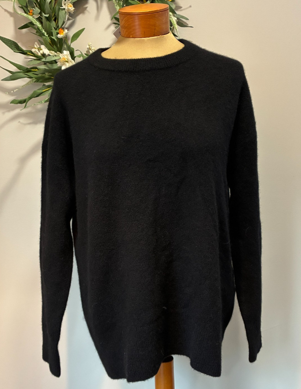Aritzia Babaton Thurlow Merino Wool Blend Women's Sweater Black, Size M, NWT